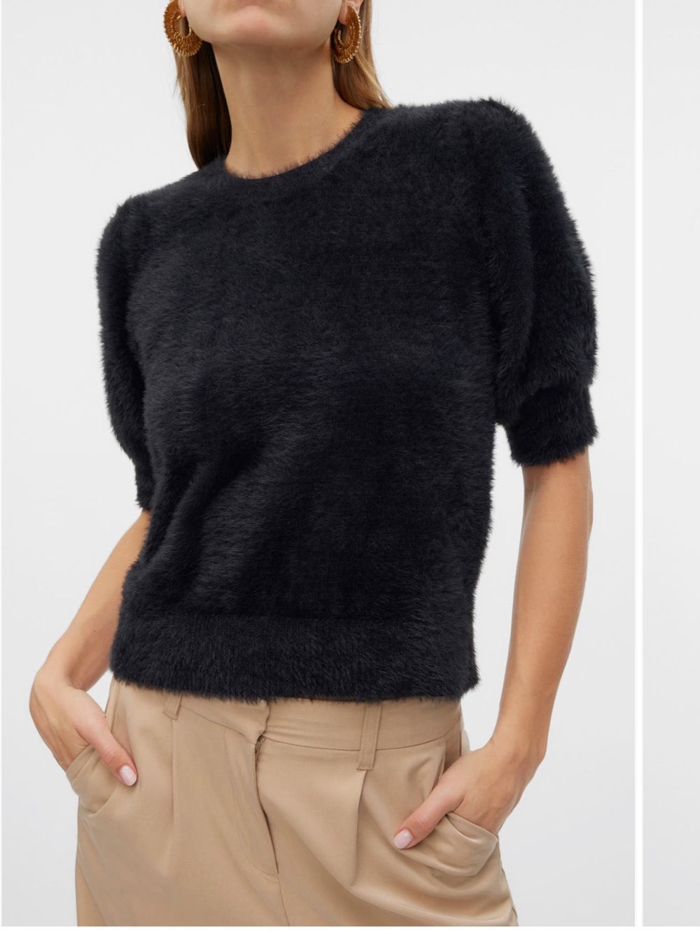 Vero Moda Alina fuzzy sweater black size small